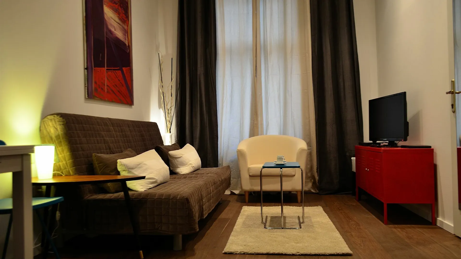 Smart Urban City Apartment contacts